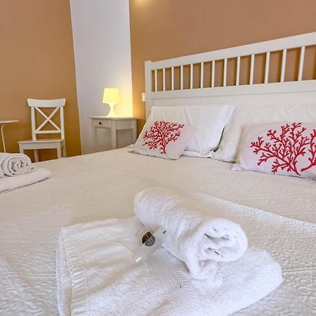 Su Recreu 'E Mare Hotell Bosa Marina Exteriör bild
