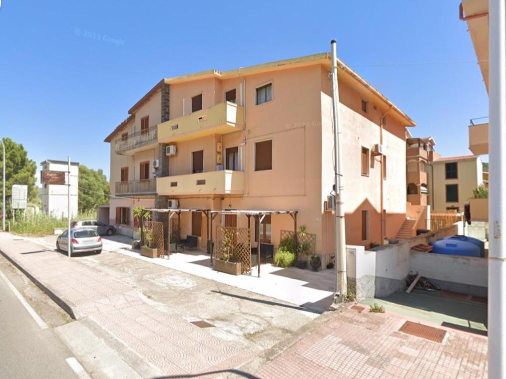 Su Recreu 'E Mare Hotell Bosa Marina Exteriör bild