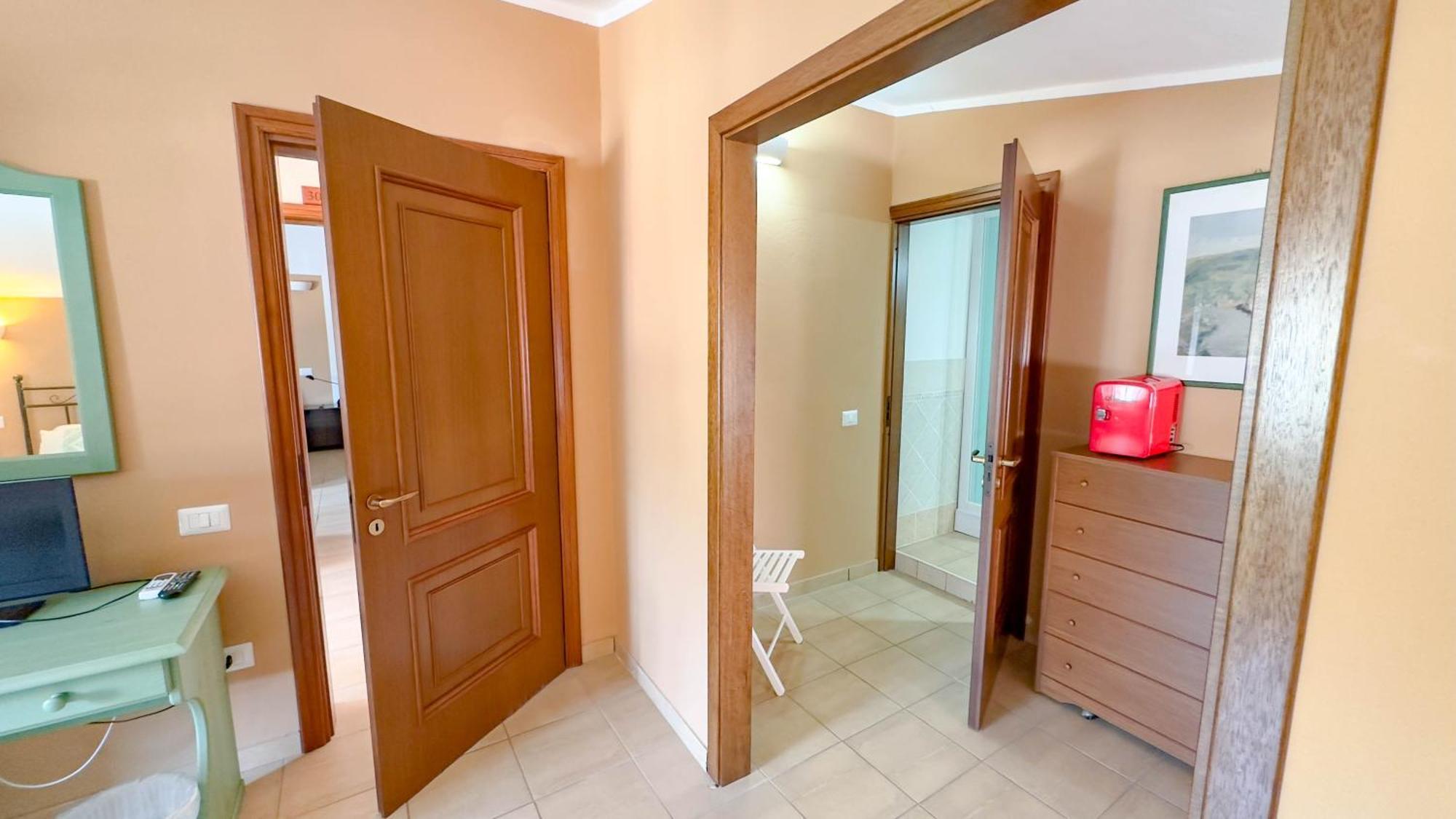 Su Recreu 'E Mare Hotell Bosa Marina Exteriör bild