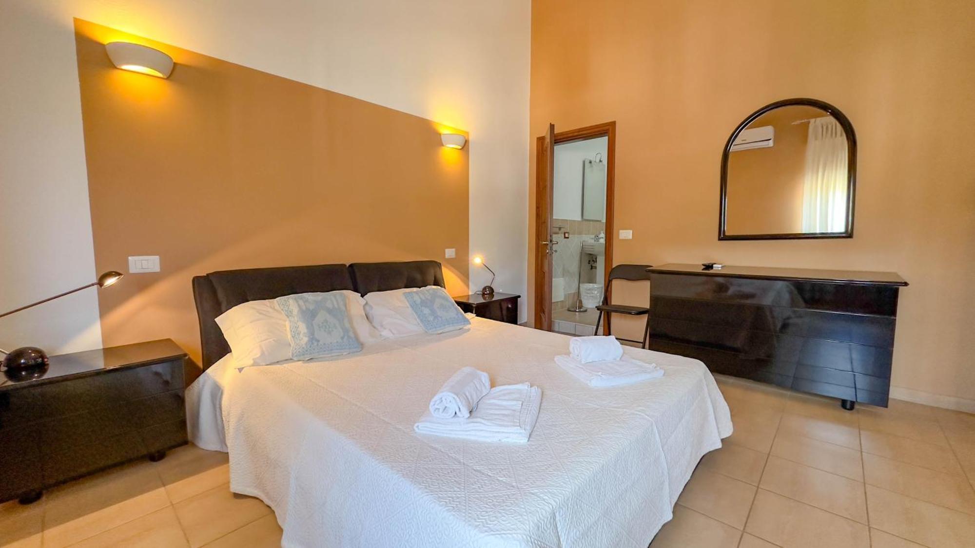 Su Recreu 'E Mare Hotell Bosa Marina Exteriör bild