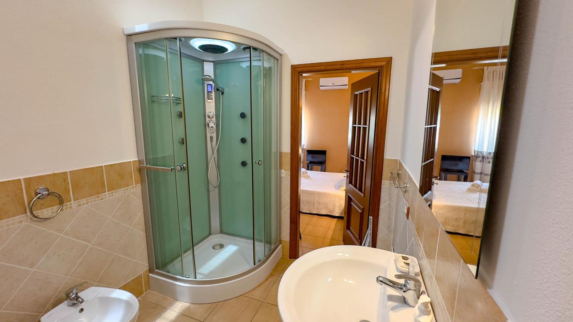 Su Recreu 'E Mare Hotell Bosa Marina Exteriör bild