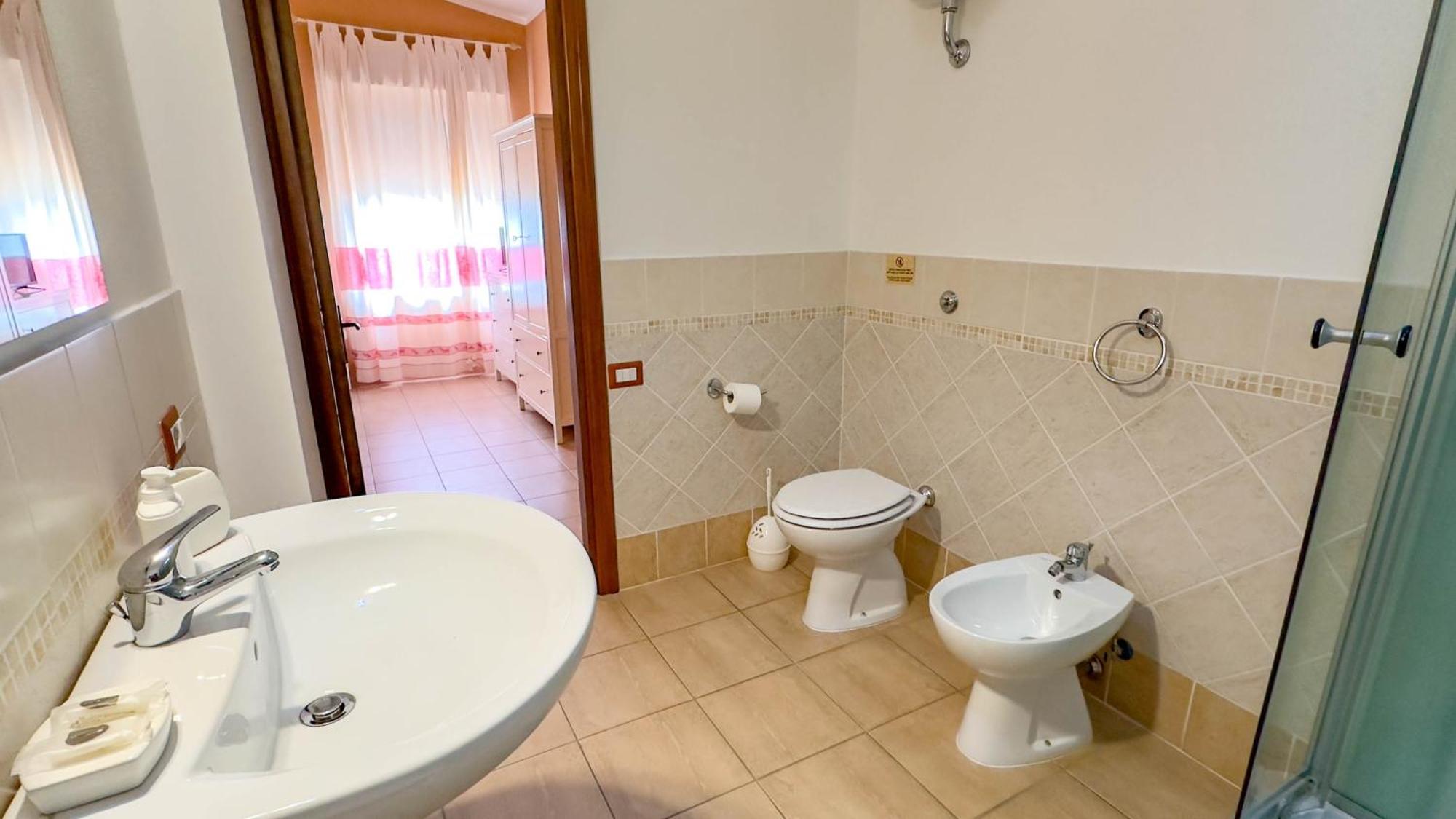 Su Recreu 'E Mare Hotell Bosa Marina Exteriör bild